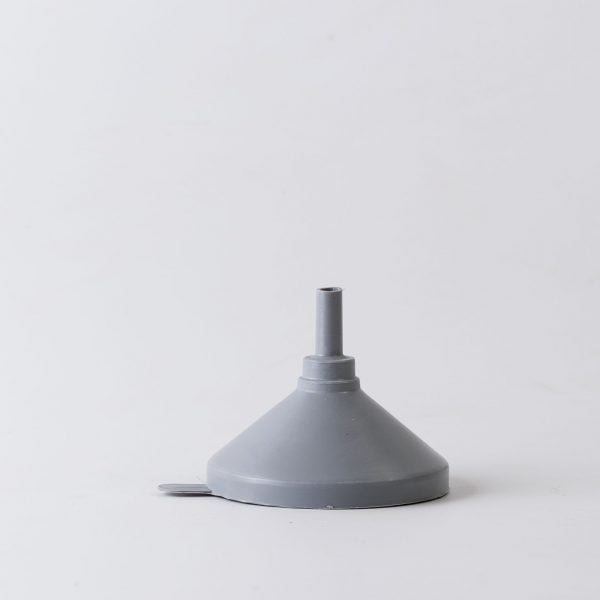 Funnel with Sieve and Handle 1x6